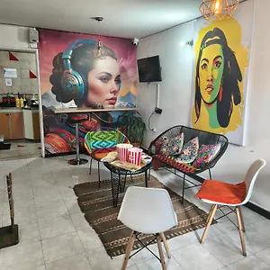  Guest house Kuyay Colombia