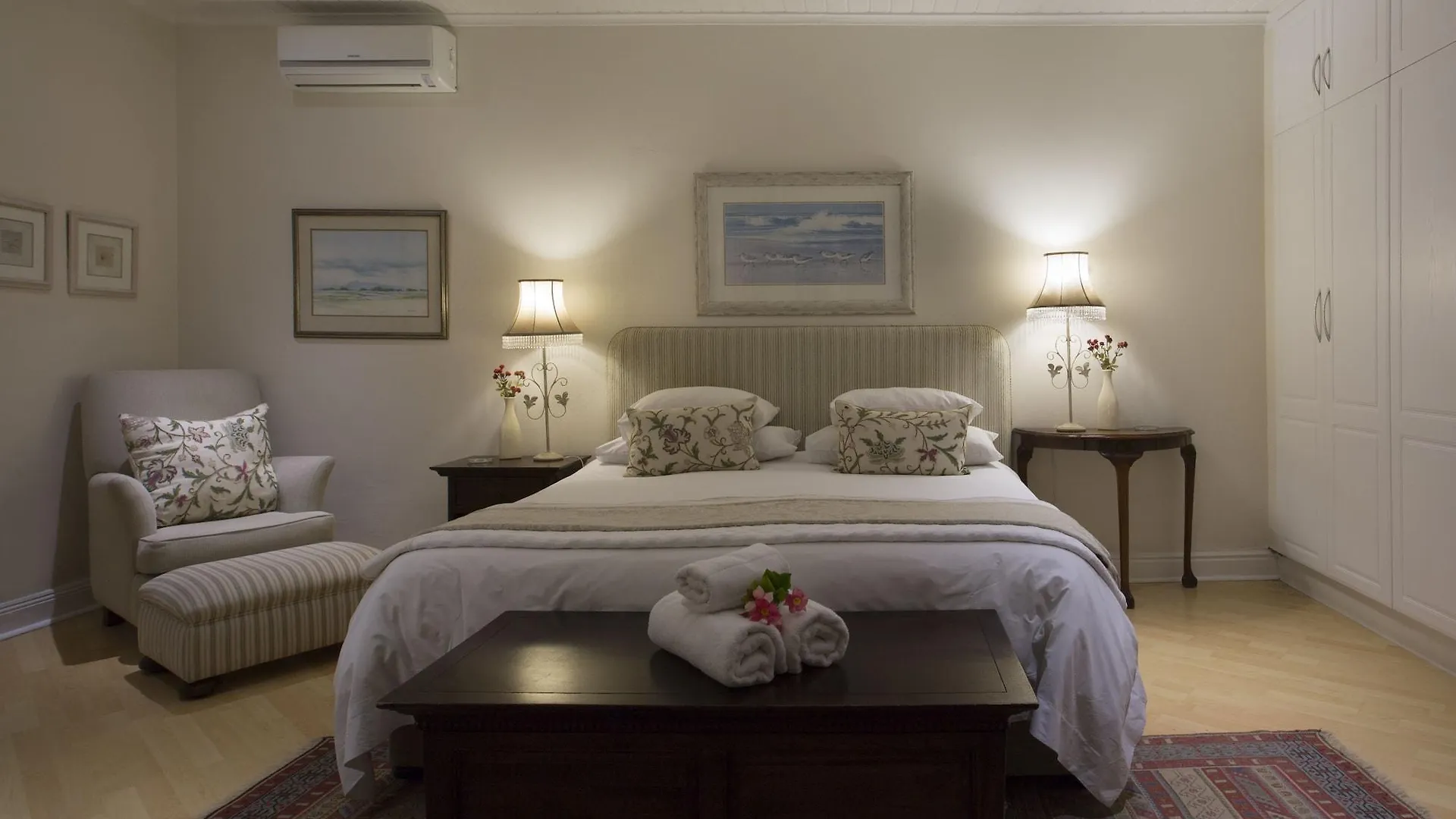 포트엘리자베스 칼스로지 하우스 B&B